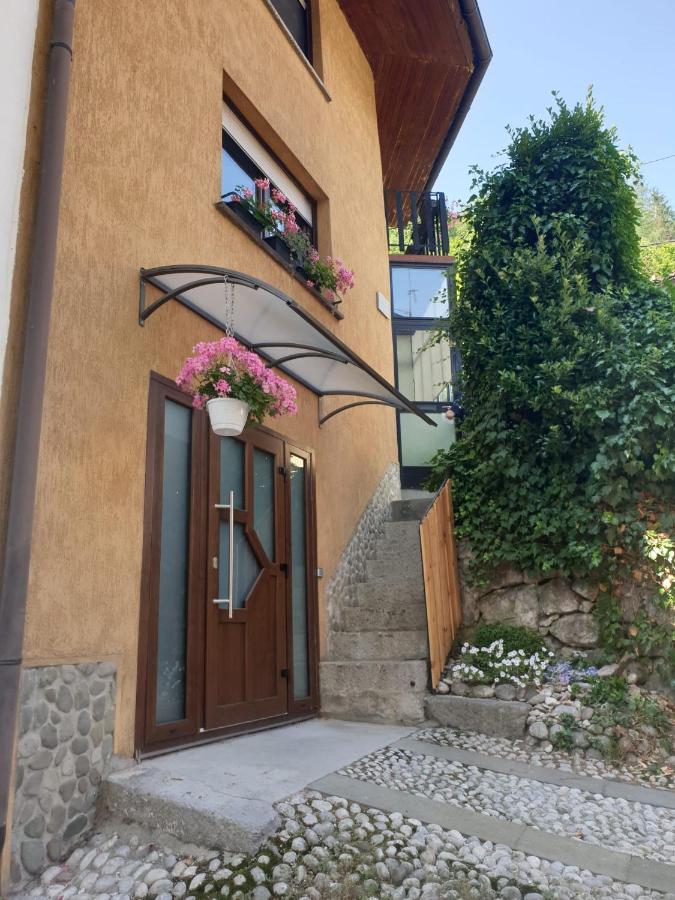 Apartma Na Klancu Kobarid Luaran gambar